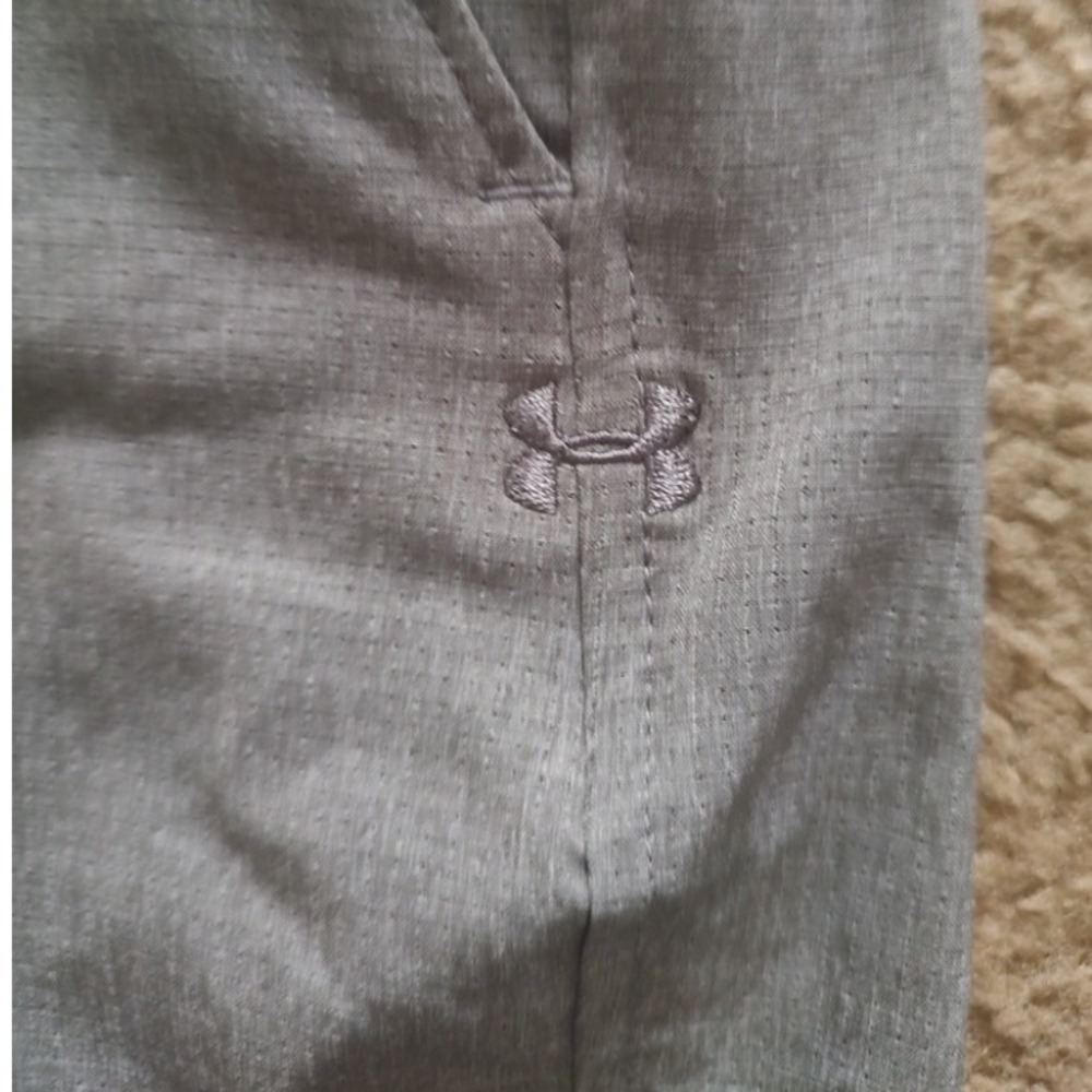Under‎ Armour Mens Golf Shorts Size 32 Gray HeatGear Athletic Performance - Picture 4 of 6